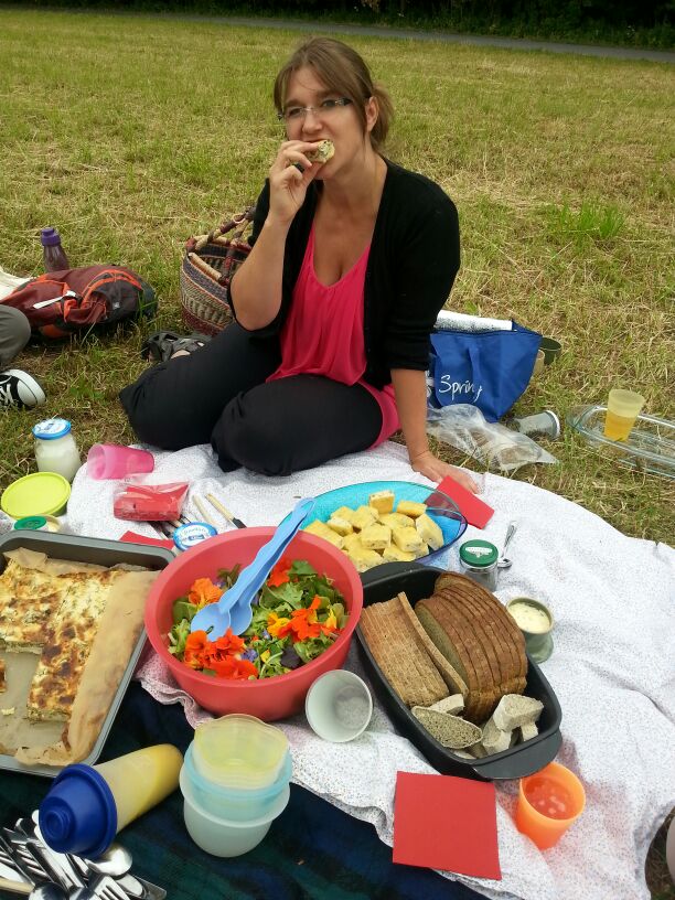 Kulinarische Kräuterwanderung mit Picknick 